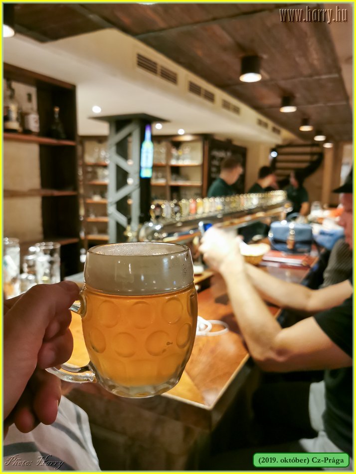 2019.oktober-Cz-Praga-042.jpg