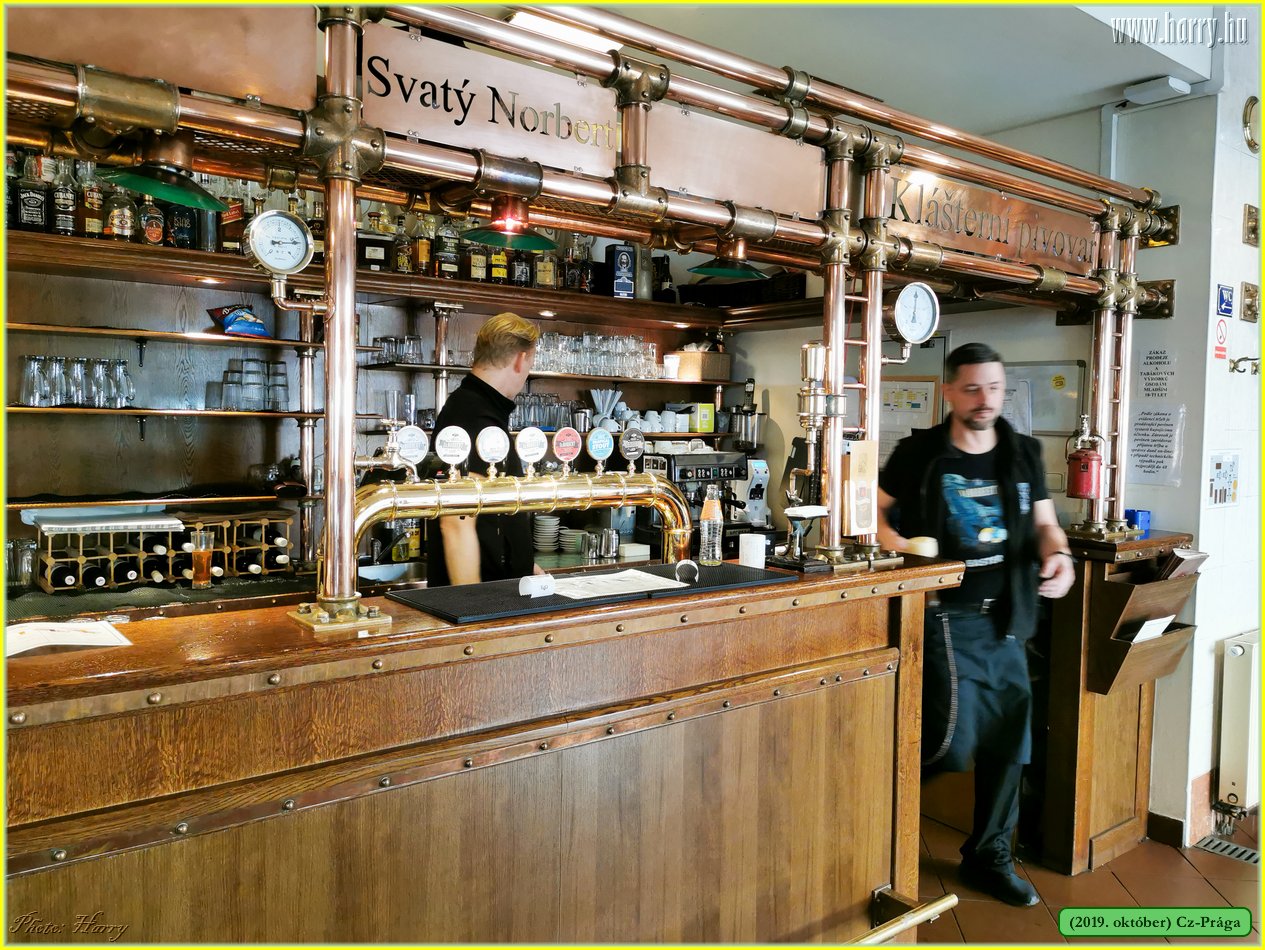 2019.oktober-Cz-Praga-070.jpg