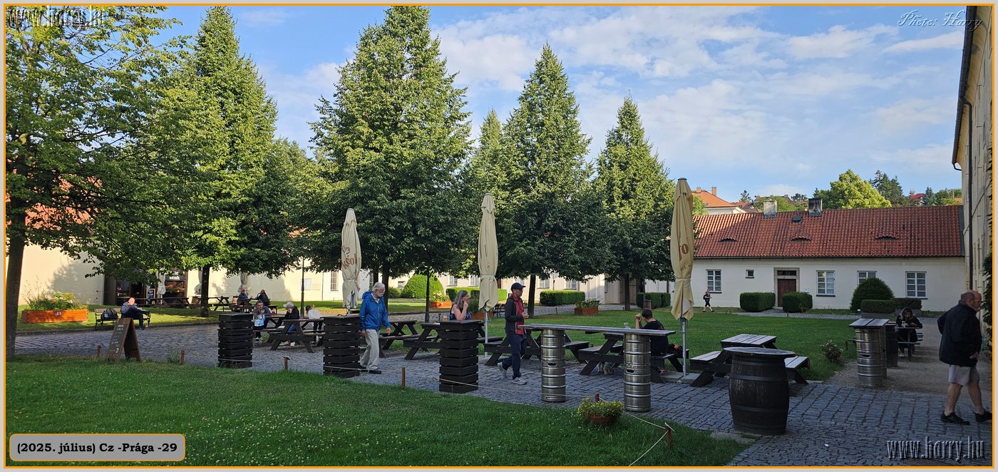2025.07.-Cz-Praga-29-217.jpg